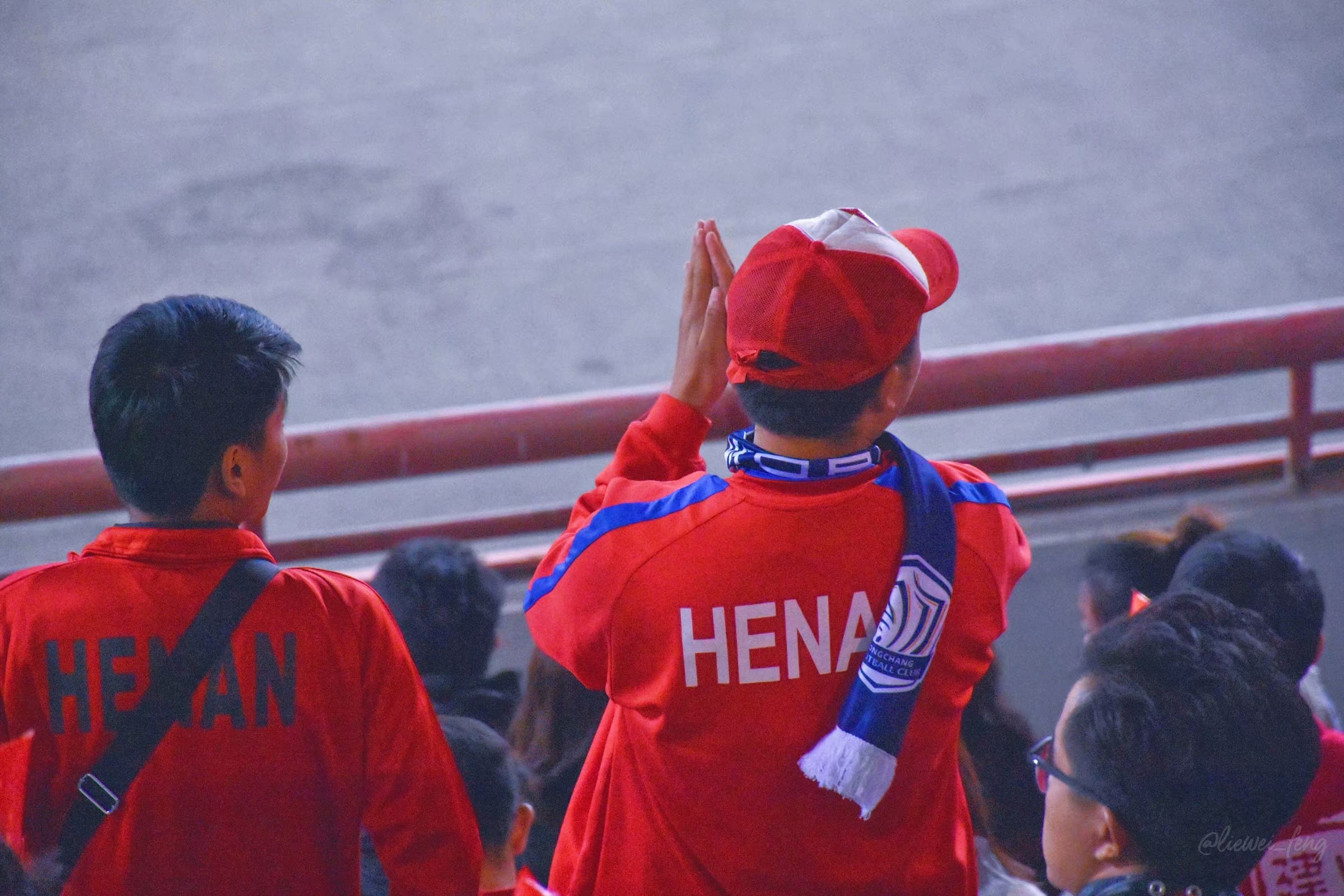 贝博体育-附加赛巅峰对决!粤西烈马队读秒绝平荆楚风暴队,举重赛场再起波澜;保级形势悄然变化的简单介绍