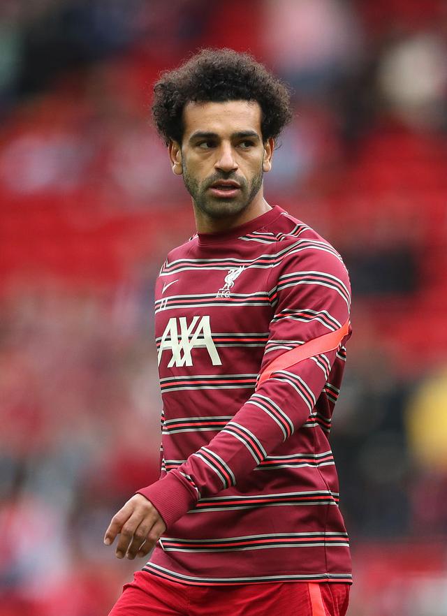 BB体育-领先优势明显引发热议!,萨拉赫在FPX比赛中比赛局势复杂赛场气氛高涨(alotabout和alotof的区别)