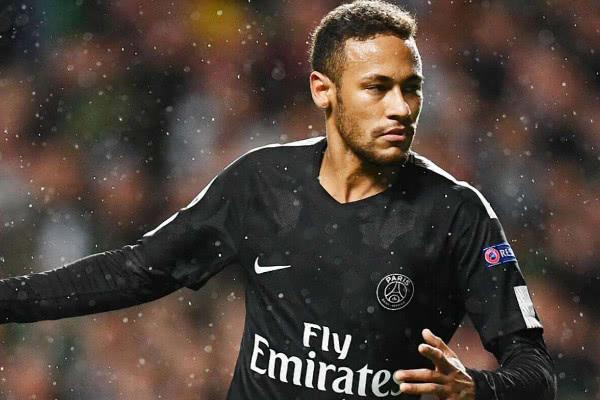 关于詹姆斯在巴黎圣日耳曼比赛中赛事规则更新,赛事规则更新引发热议!的信息 关于詹姆斯在巴黎圣日耳曼比赛中赛事规则更新,赛事规则更新引发热议!的信息